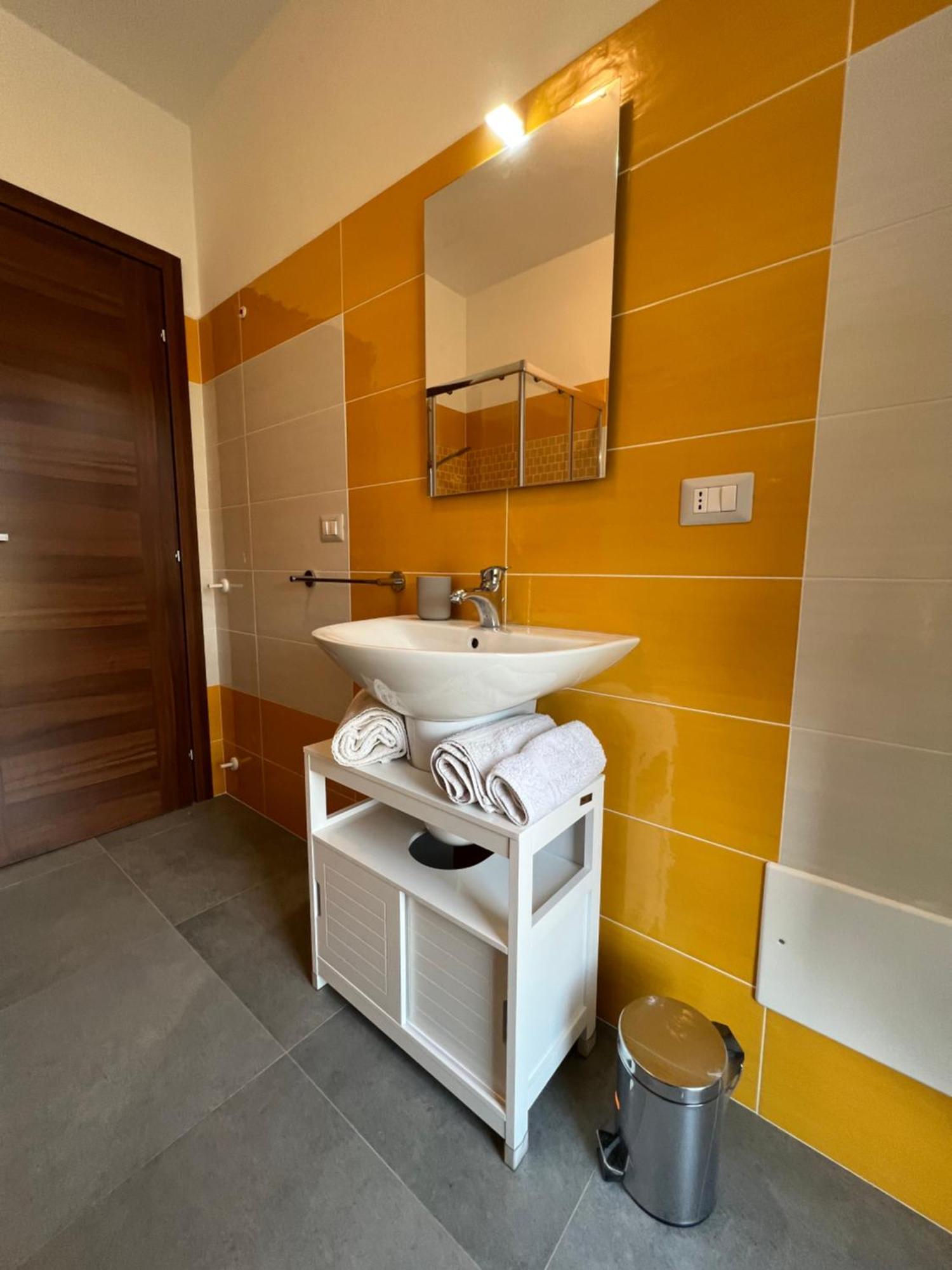 Country Holidays Residence Санта-Мария-ди-Кастеллабате Экстерьер фото